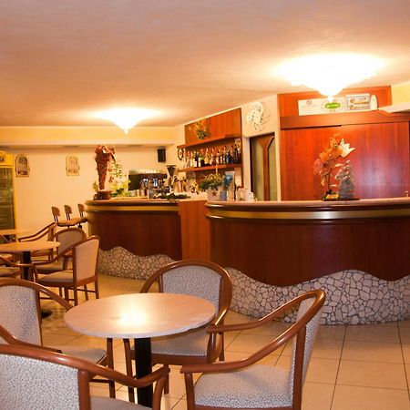 Hotel Beppe Rimini Exterior photo
