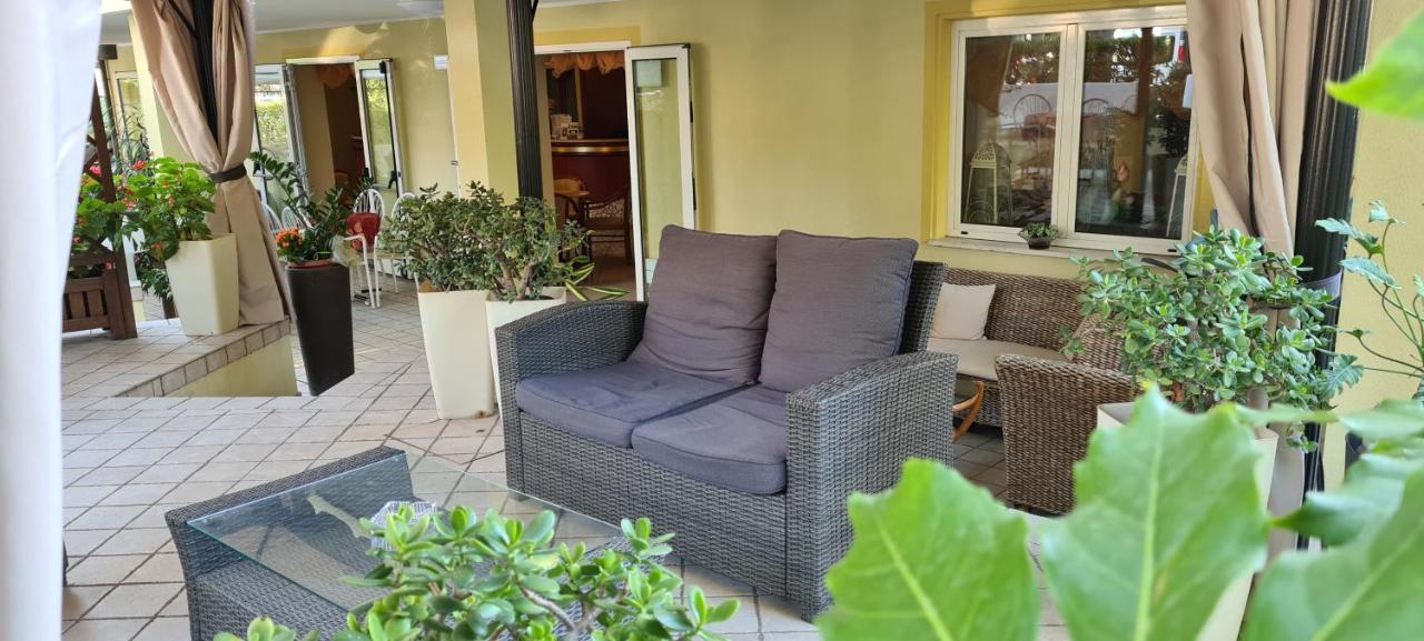 Hotel Beppe Rimini Exterior photo